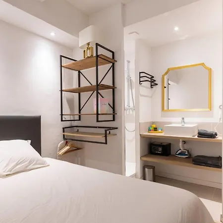 Appartement L'O-Berge - Plein centre de Saint-Tropez Extérieur photo